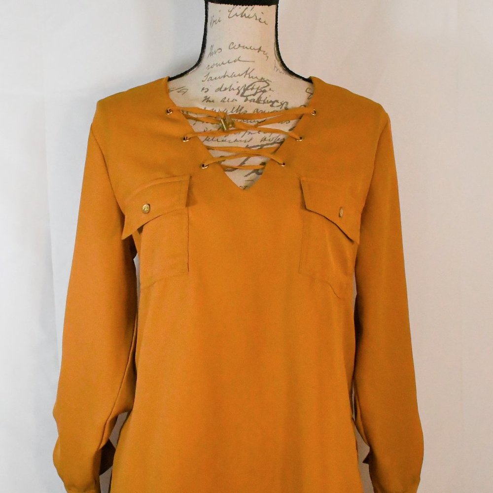 Charlotte Russe light brown top